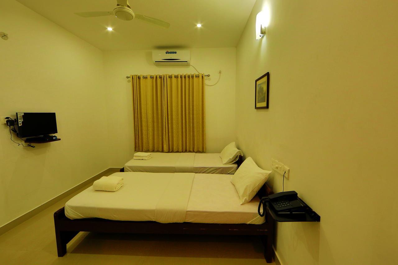 Sara Hotels And Apartments Nedumbassery Exterior photo